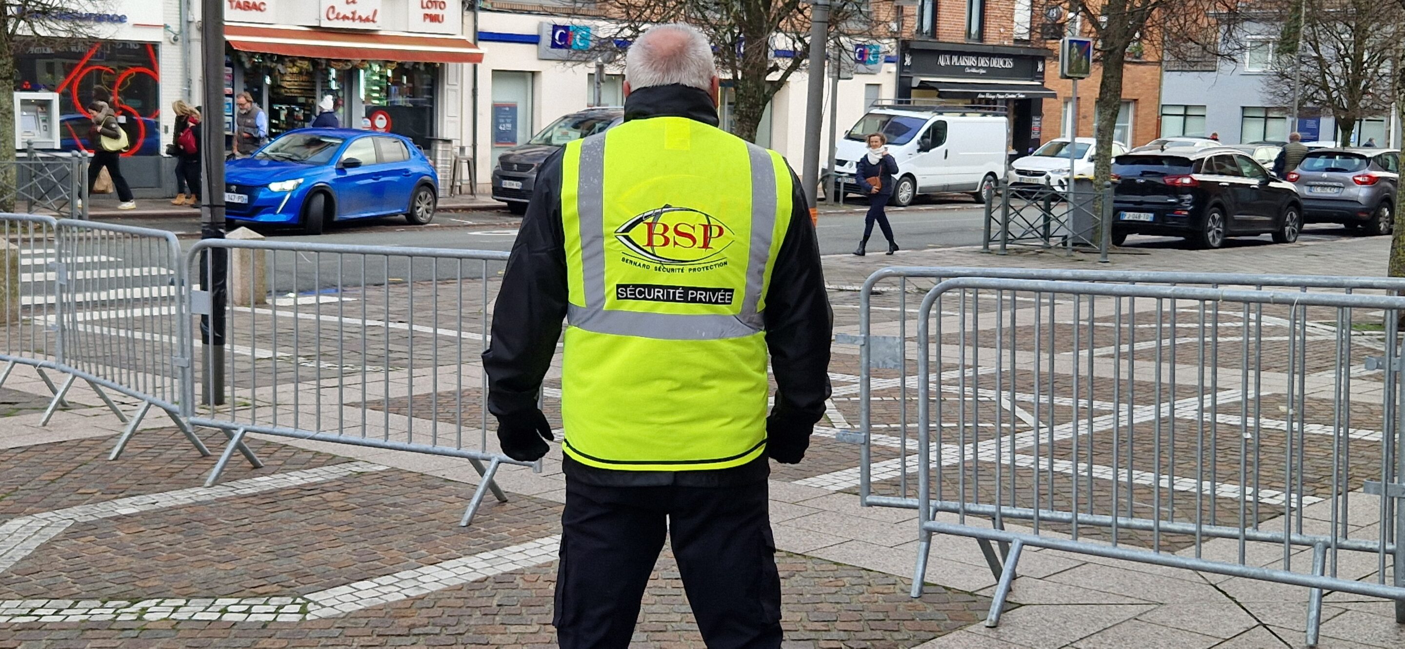 Société de surveillance